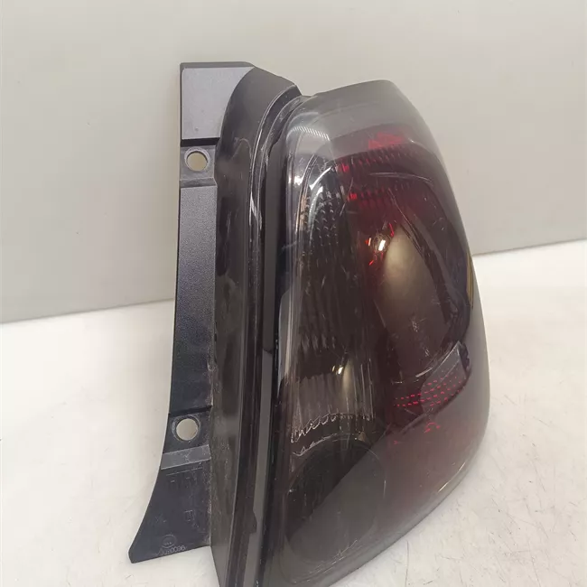 Fanale posteriore destro