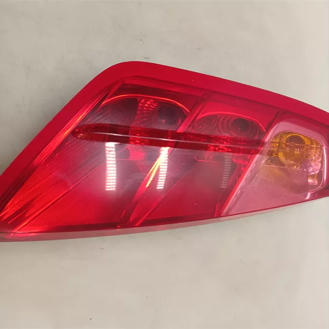 Fanale posteriore sinistro