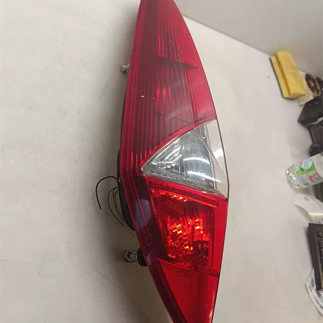 Fanale posteriore sinistro