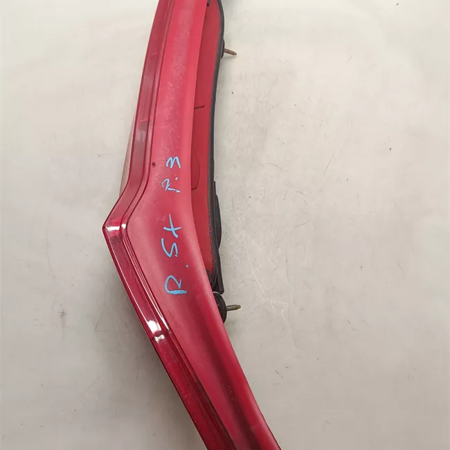 Fanale posteriore sinistro