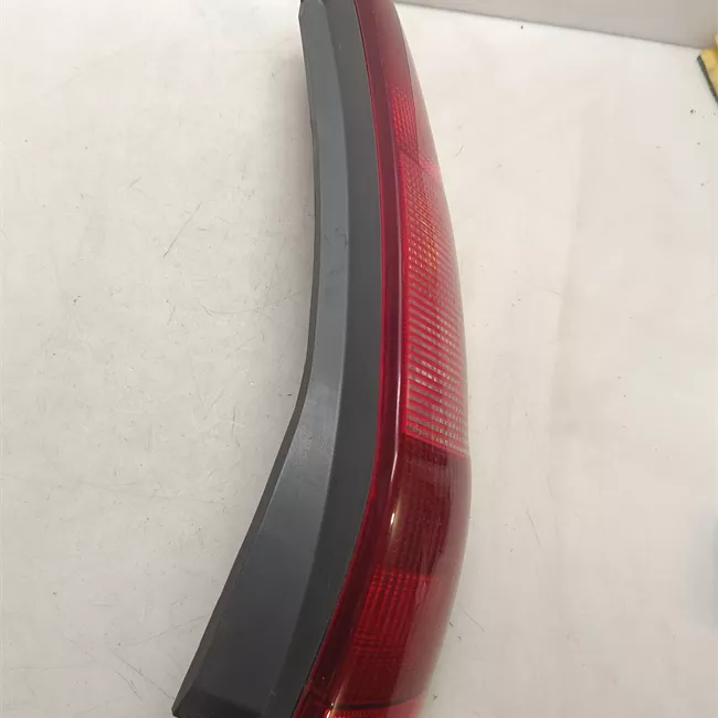 Fanale posteriore destro