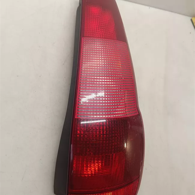 Fanale posteriore destro