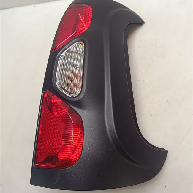 Fanale posteriore destro