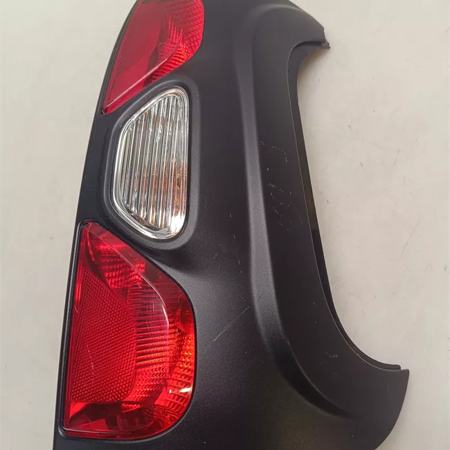 Fanale posteriore destro