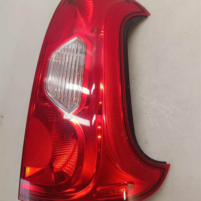 Fanale posteriore destro