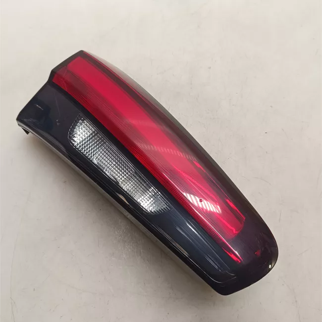 Fanale posteriore parte interno sinistro Led