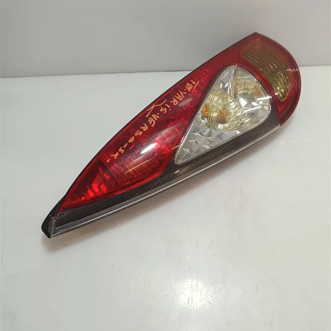 Fanale posteriore sinistro