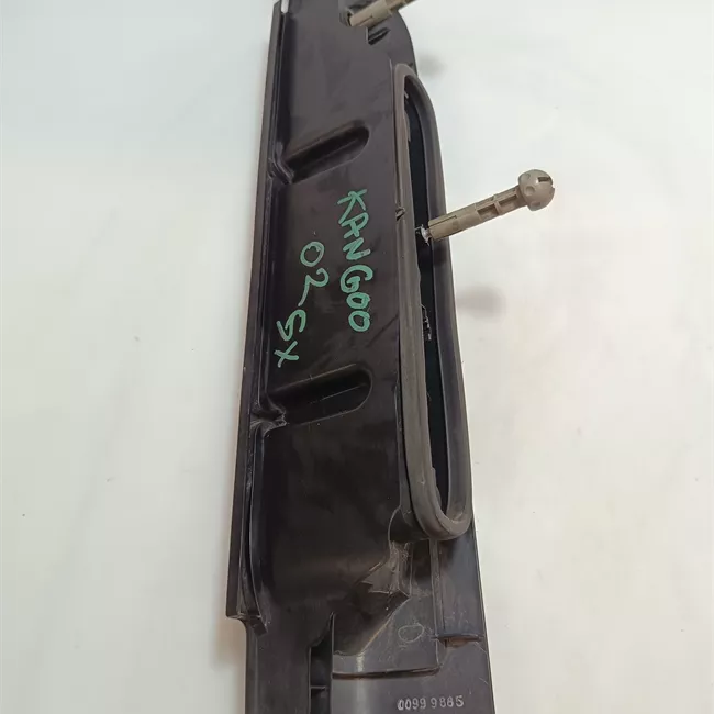 Fanale posteriore sinistro 2 porte battenti