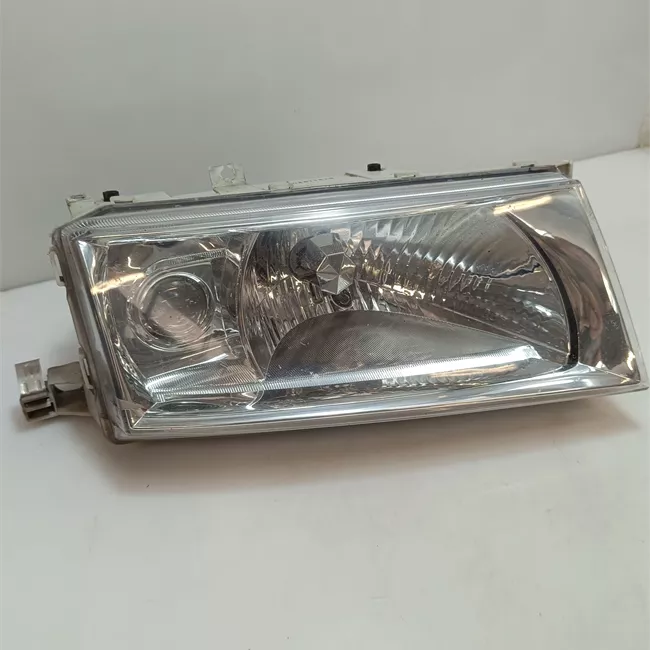 Proiettore destro 00<