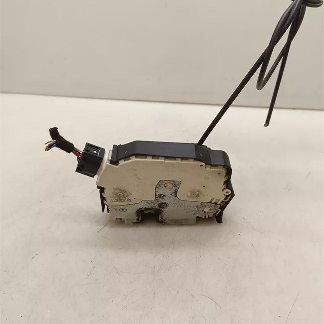 Serratura porta anteriore destra con impianto antifurto