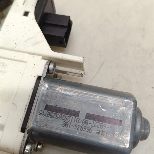 Alzacristallo elettrico porta anteriore destro