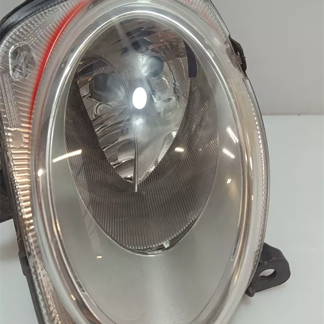 Fanalino anteriore sinistro