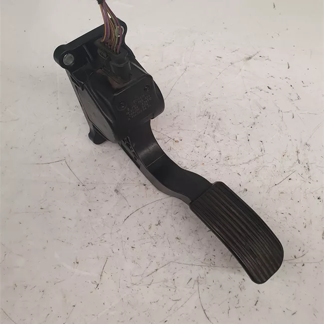 Pedale acceleratore mtm