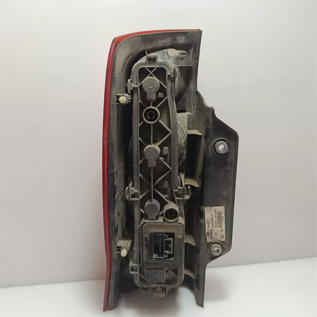 Fanale posteriore destro