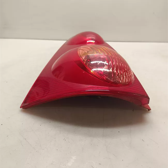 Fanale posteriore sinistro