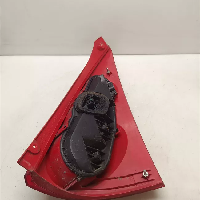 Fanale posteriore sinistro