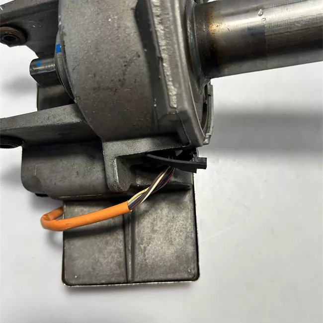 Servosterzo elettronico