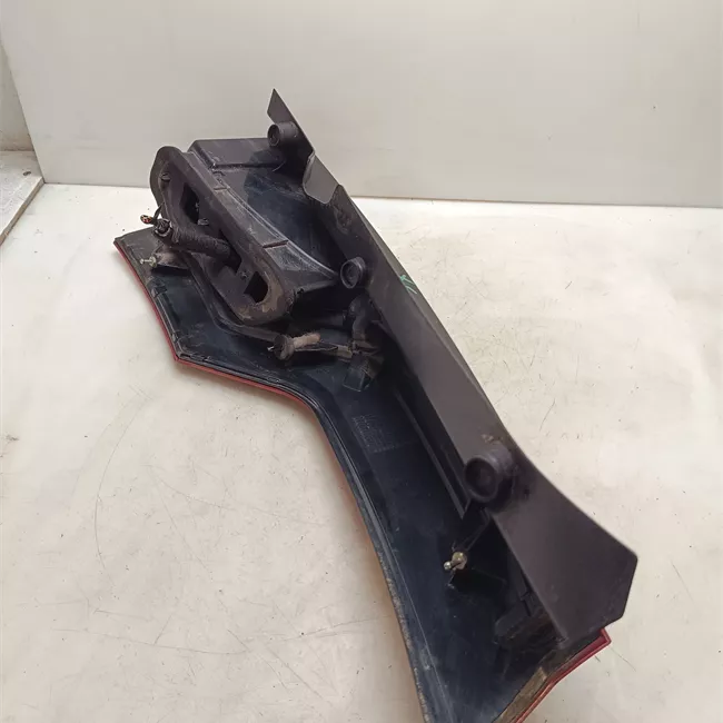 Fanale posteriore sinistro