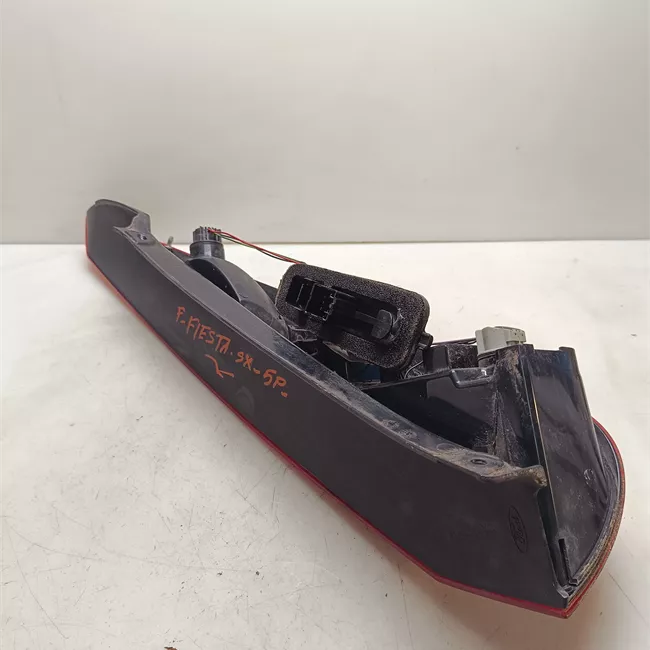 Fanale posteriore sinistro