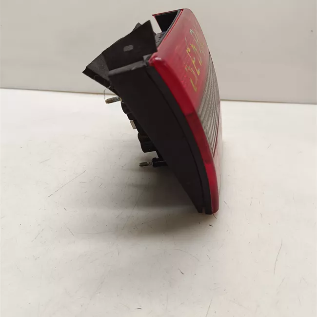 Fanale posteriore parte interno sinistro