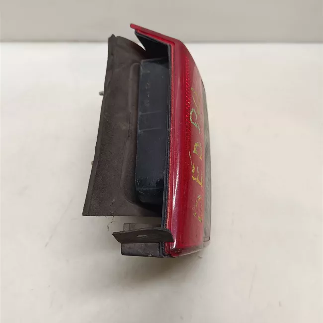 Fanale posteriore parte interno sinistro