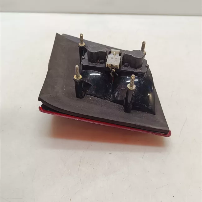 Fanale posteriore parte interno sinistro