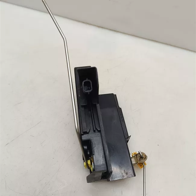 Serratura porta anteriore sinistra