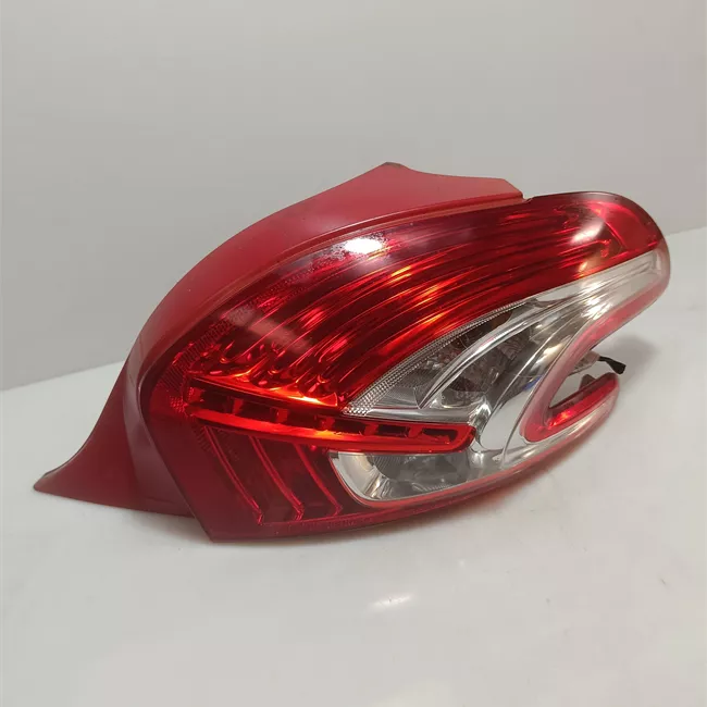 Fanale posteriore destro