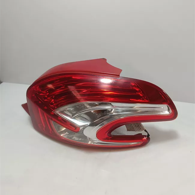 Fanale posteriore destro