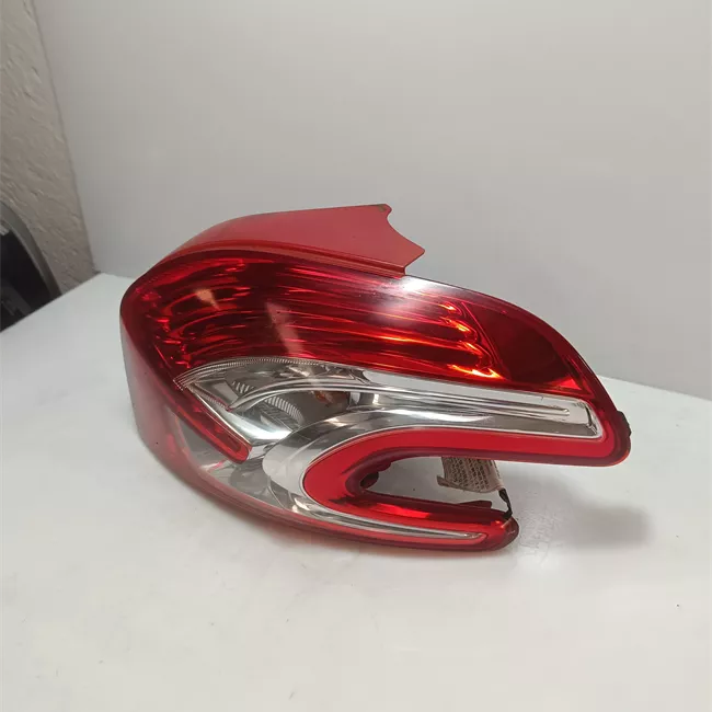 Fanale posteriore destro