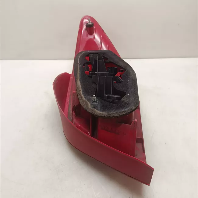 Fanale posteriore sinistro