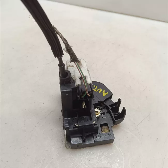 Serratura porta anteriore sinistra