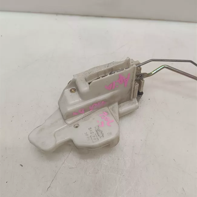 Serratura porta anteriore destra