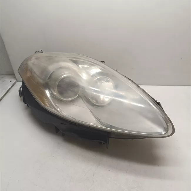 Proiettore destro Xeno