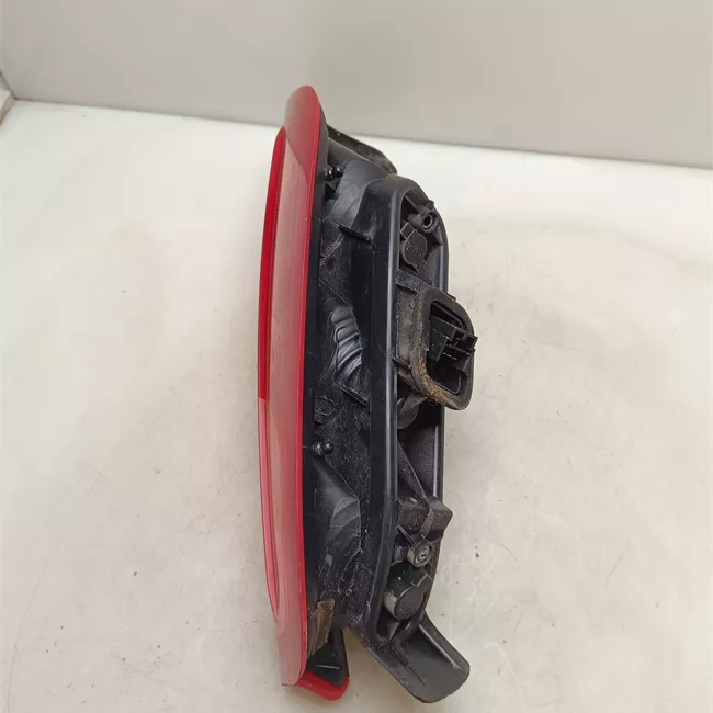 Fanale posteriore sinistro