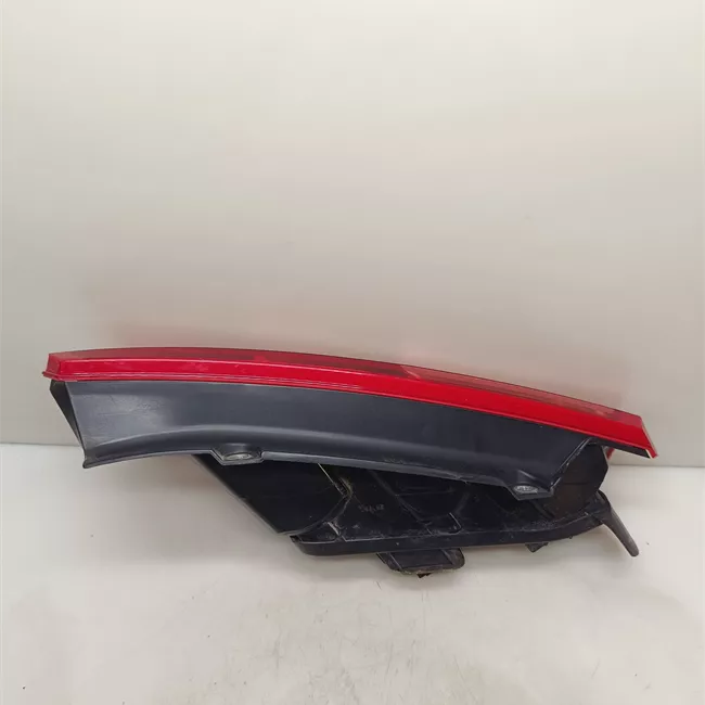 Fanale posteriore sinistro