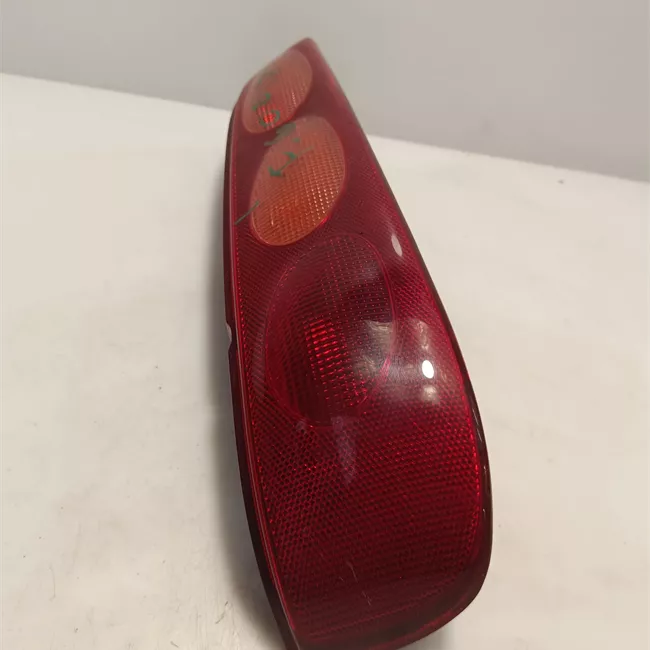 Fanale posteriore sinistro