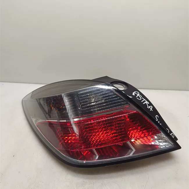 Fanale posteriore sinistro