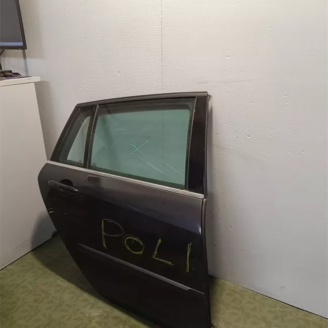 Porta posteriore destra