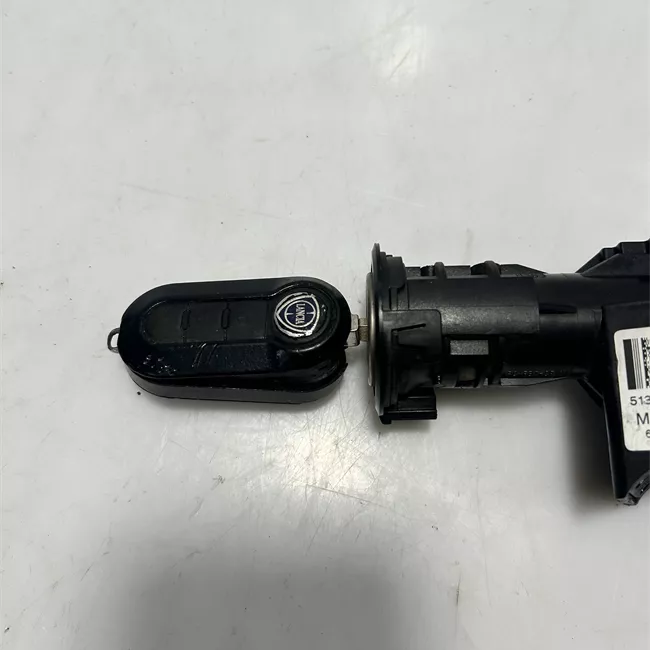 Commutatore avviamento e bloccasterzo