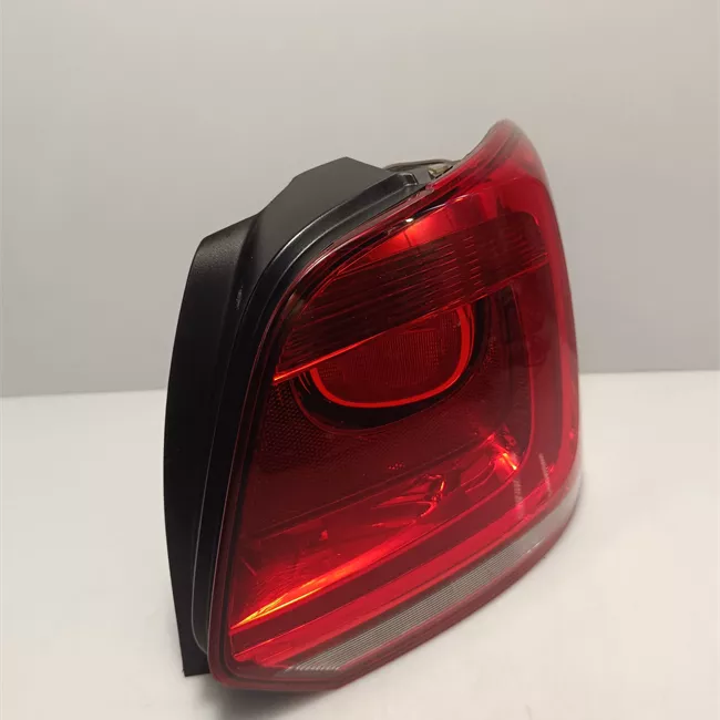 Fanale posteriore destro AL