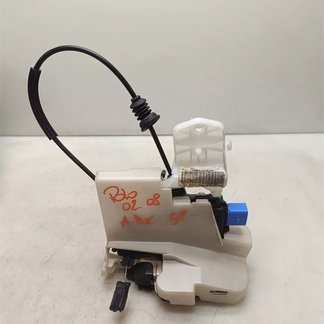 Serratura porta anteriore destra con chiusura centralizzata