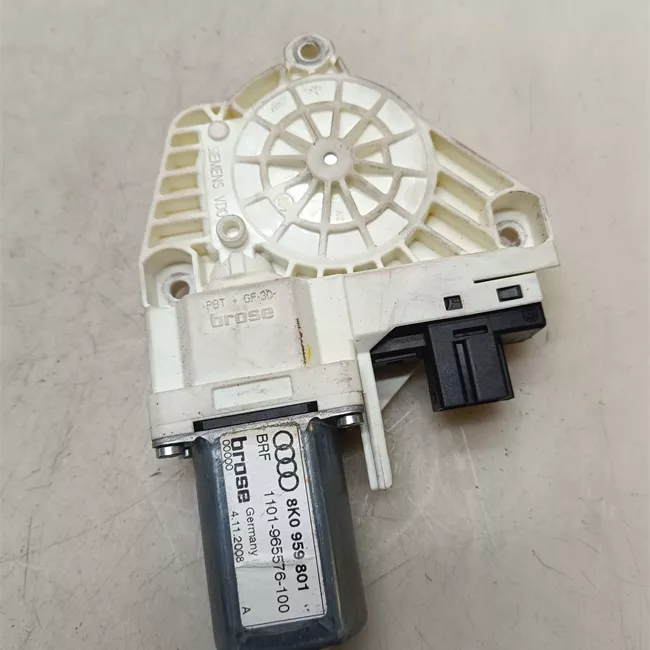 Motorino alzacristallo porta anteriore sinistro