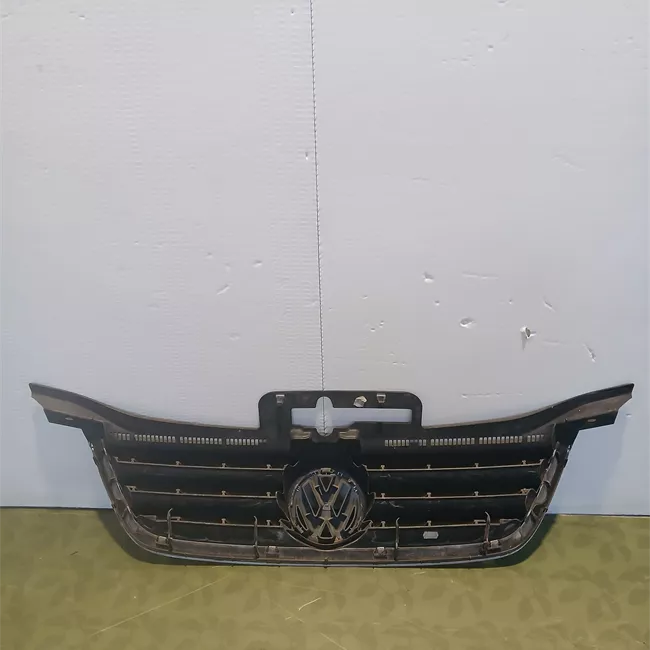 Griglia con modanatura cromata