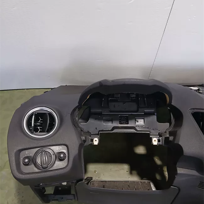 Cruscotto senza apertura con telecomando Nero charcoal/Nero charcoal