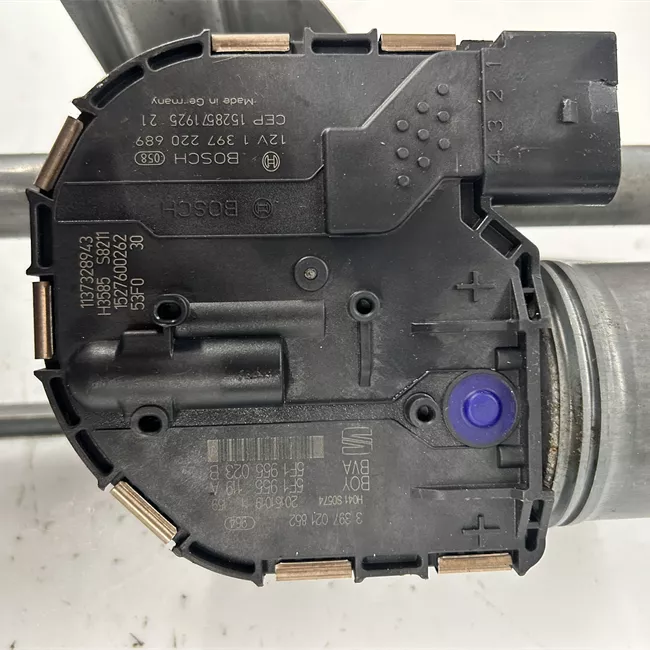 Meccanismo tergiparabrezza con motorino