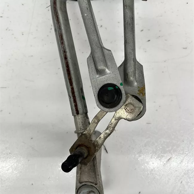 Meccanismo tergiparabrezza con motorino