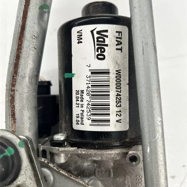 Meccanismo tergiparabrezza con motorino