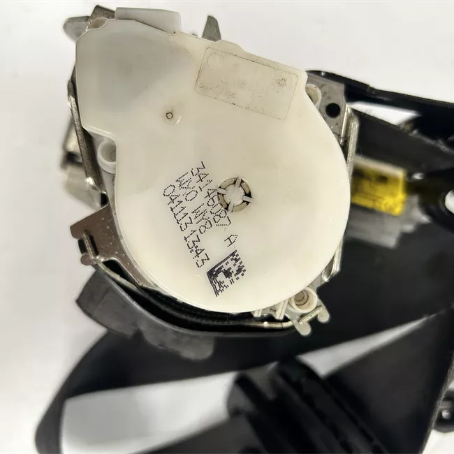 Cintura di sicurezza anteriore sinistra