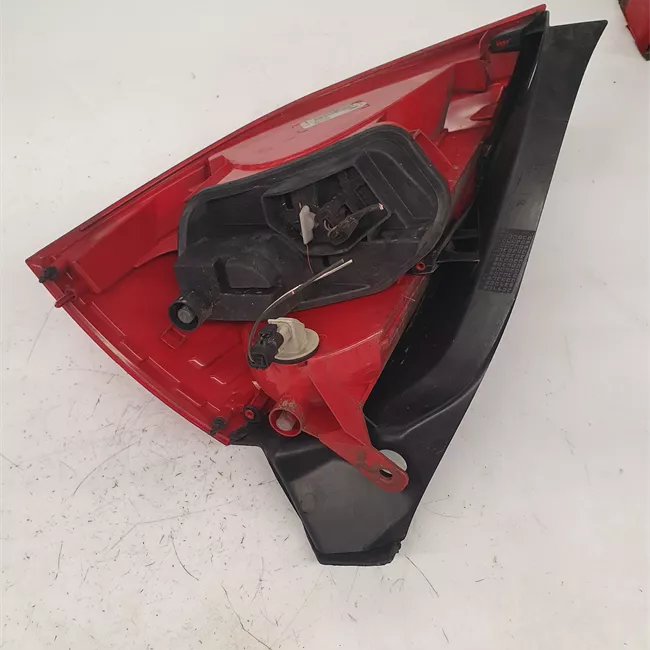 Fanale posteriore sinistro